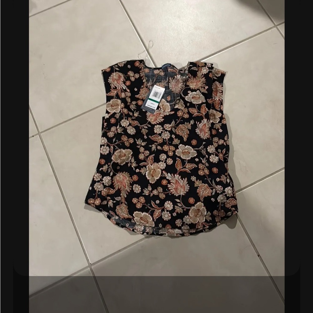 NWT $48 democracy large floral shirt lightweight 865